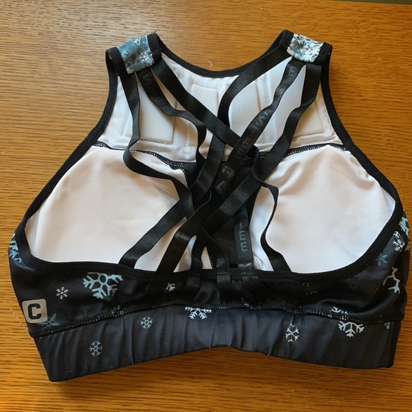 The Tiffany snowflake Chestee sports bra - Picture 2 of 3